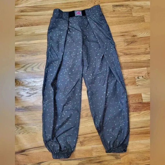 NIKE Icon Clash Oversized Mid-Rise Rosebud Gorpcore Style Joggers(S) - Picture 4 of 12